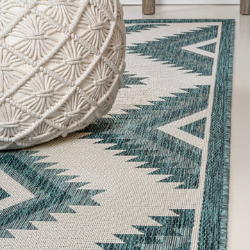 Lior Geometric Moroccan Diamond Area Rug